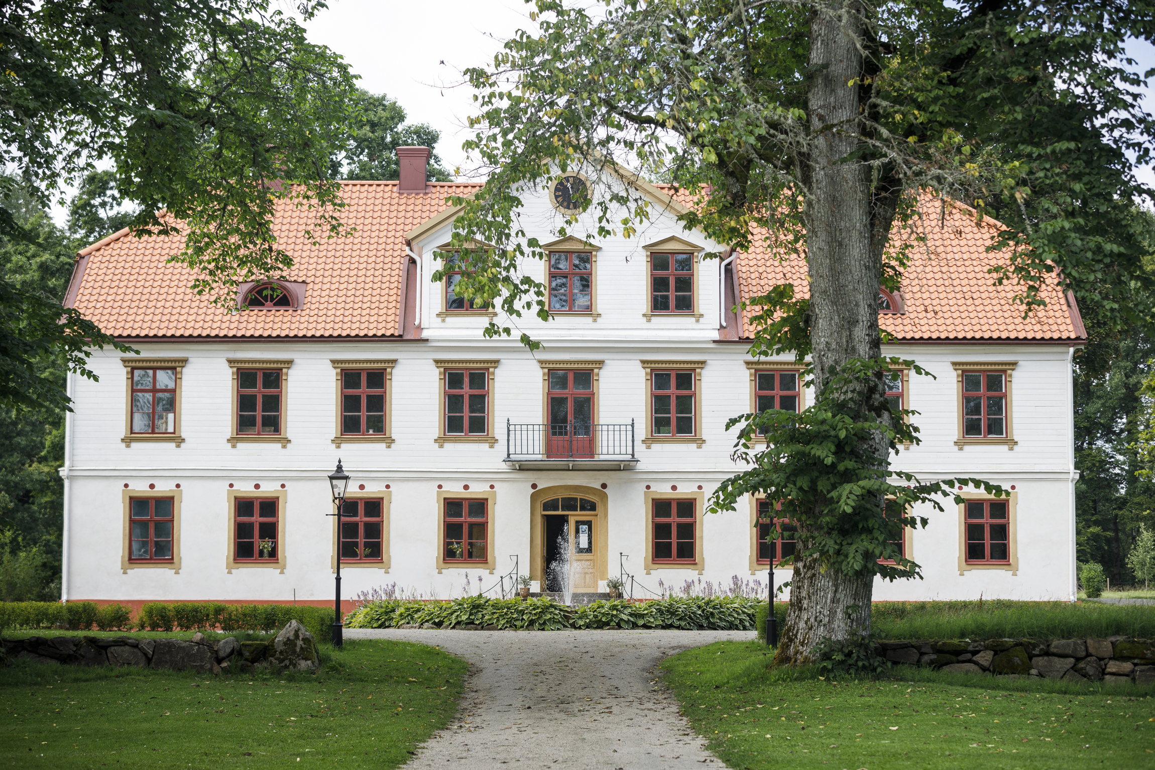 Årås Säteri